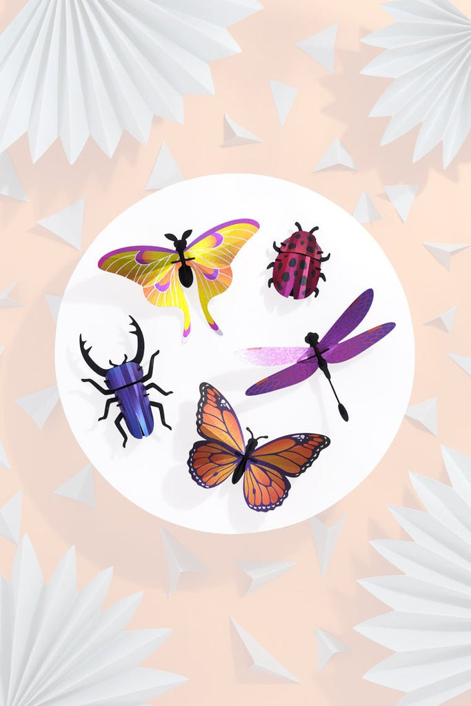Ensemble d’insectes Mixtes en Papier ( vendu sans globe et sans support) - memoiredessiecles