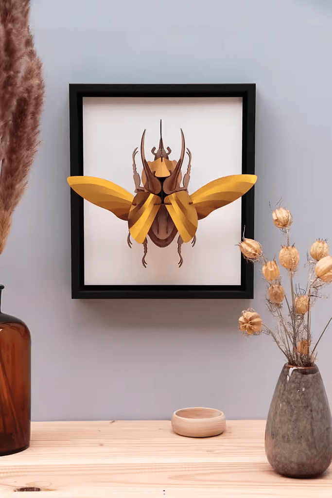 Scarabée Atlas en papier - memoiredessiecles